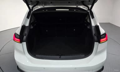 2 Series Active Tourer (U06)