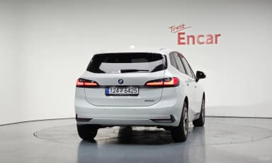 2 Series Active Tourer (U06)