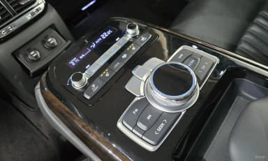 G90