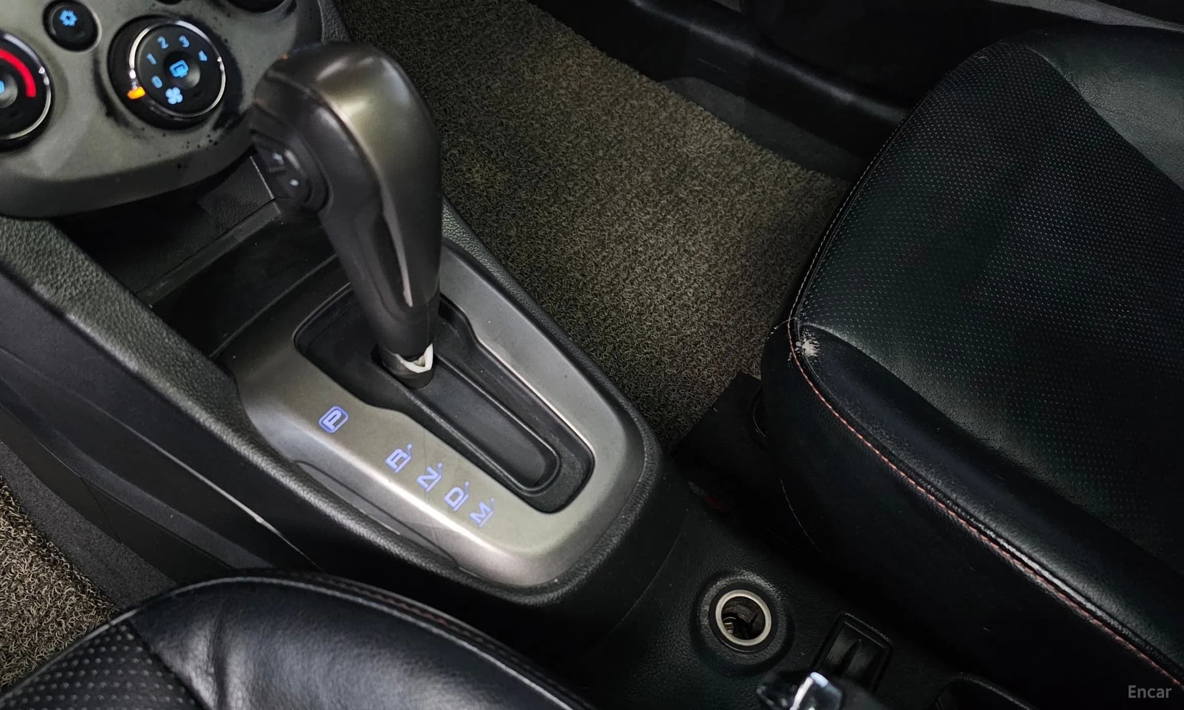 Aveo Hatchback
