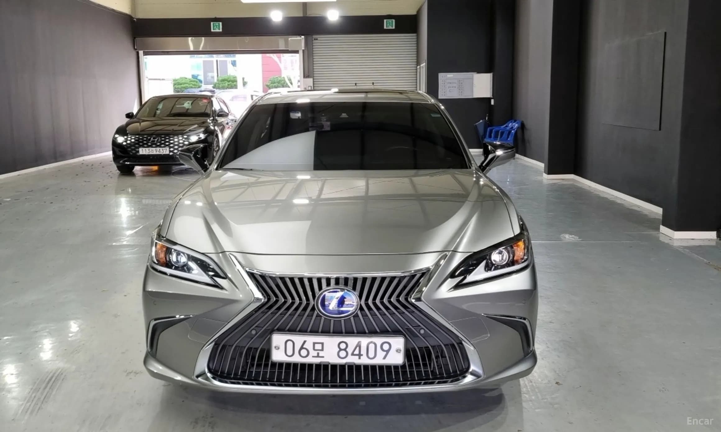 ES300h 7th Generation