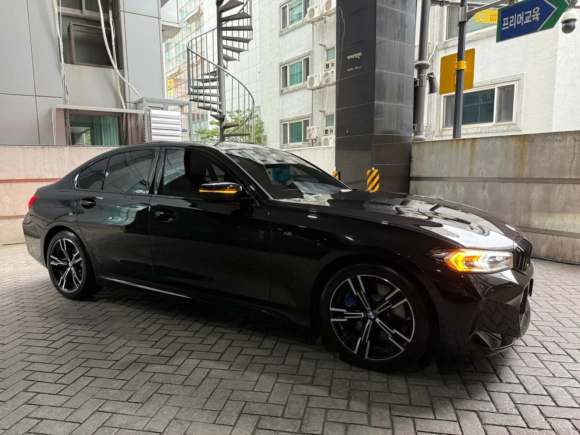 3 Series (G20)