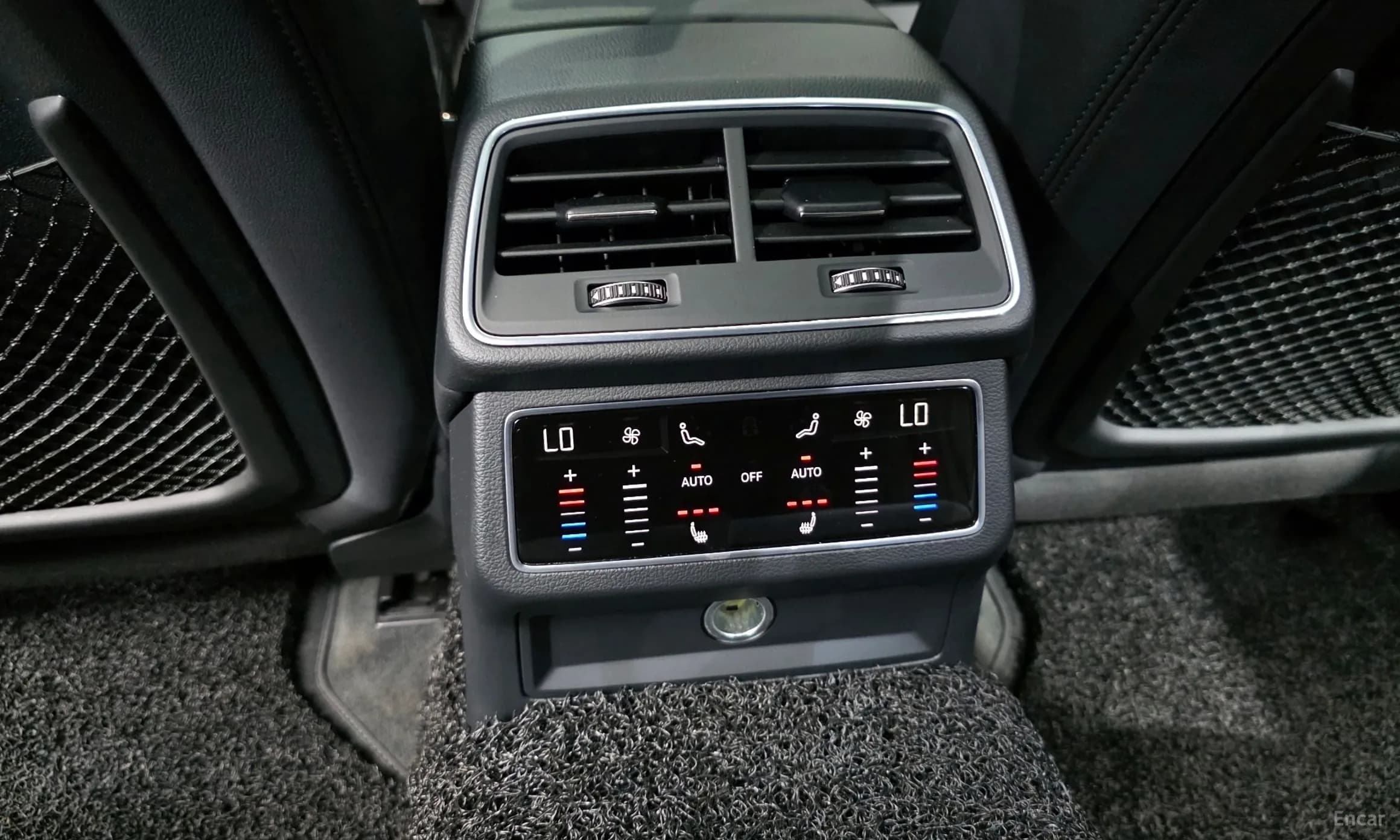 A6 (C8)