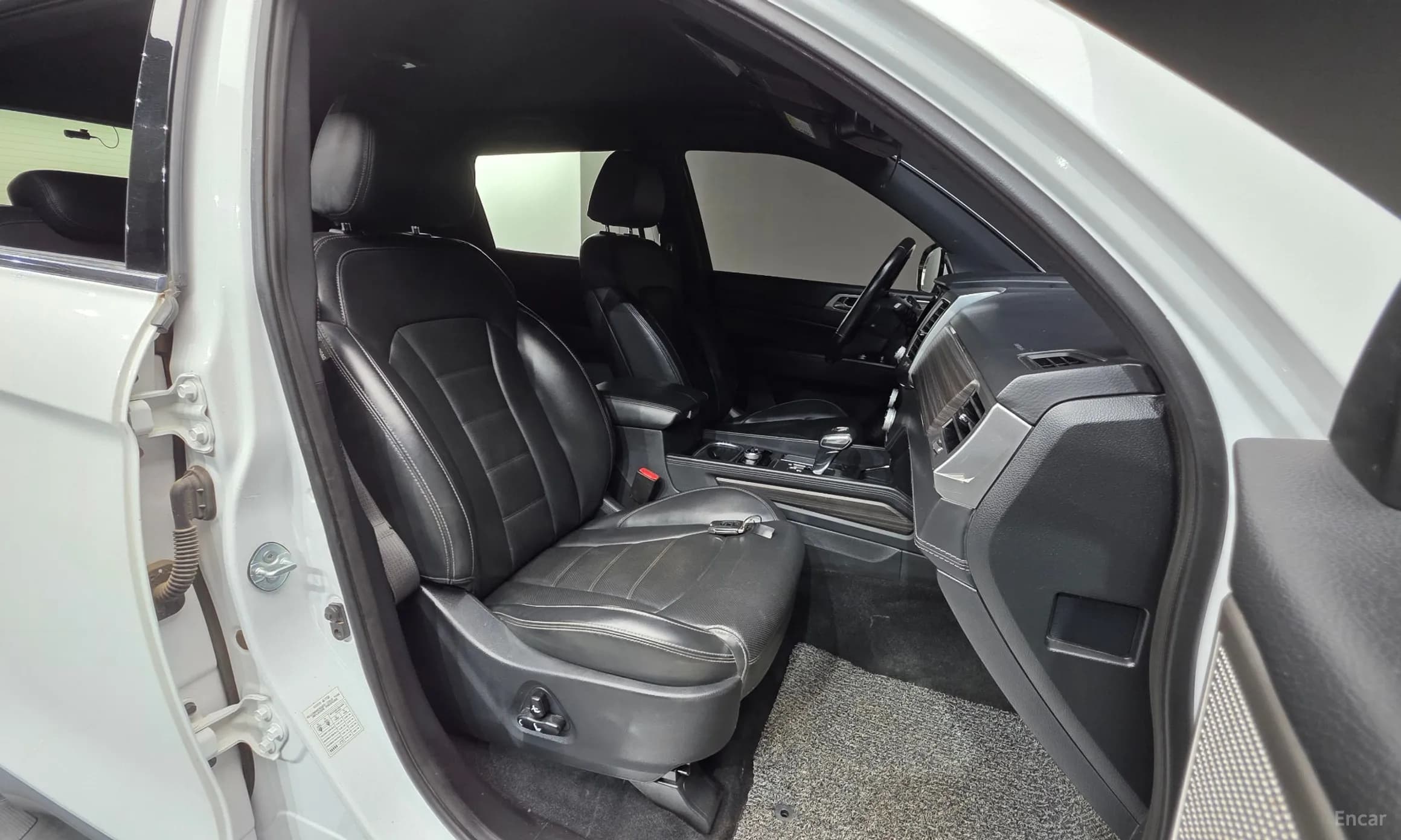 G4 Rexton