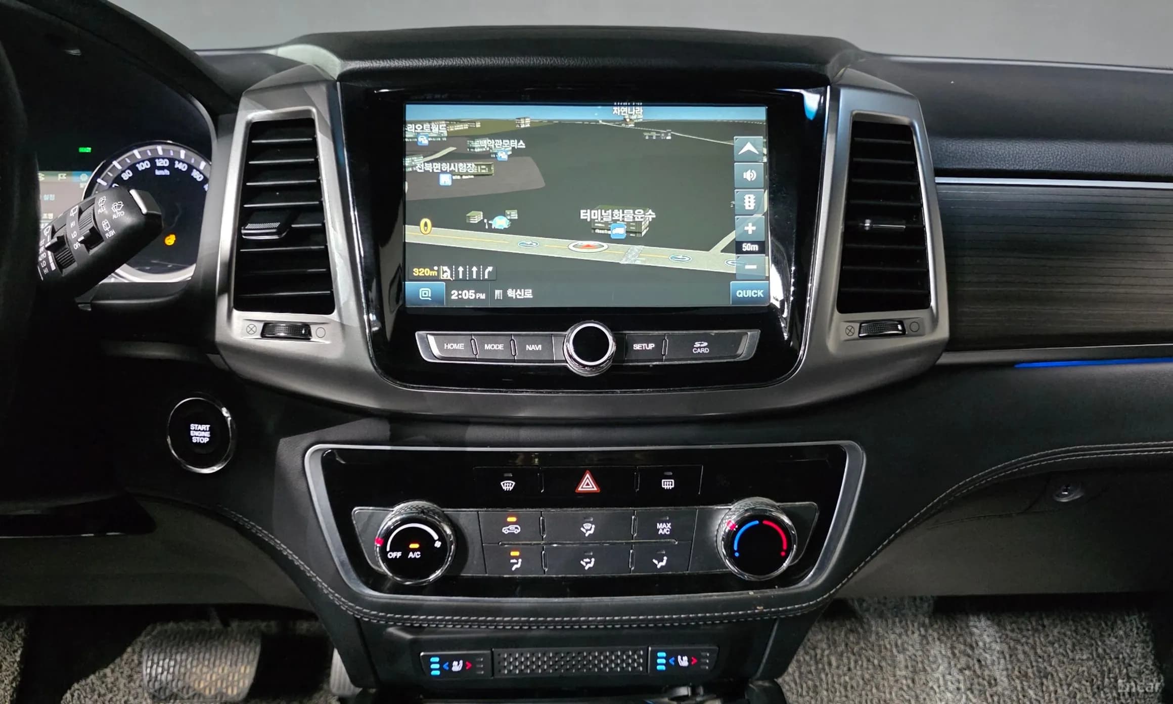 G4 Rexton