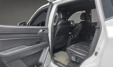 G4 Rexton