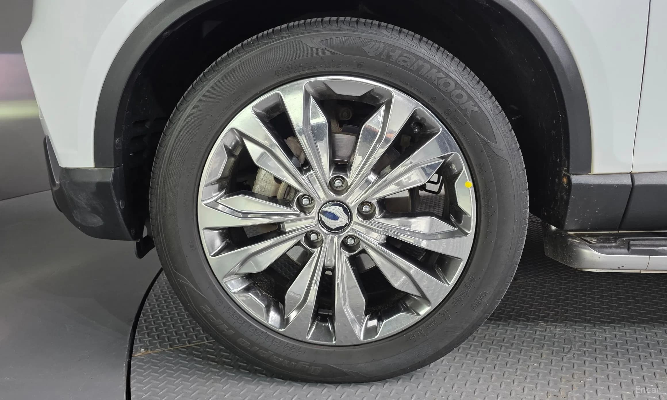 G4 Rexton
