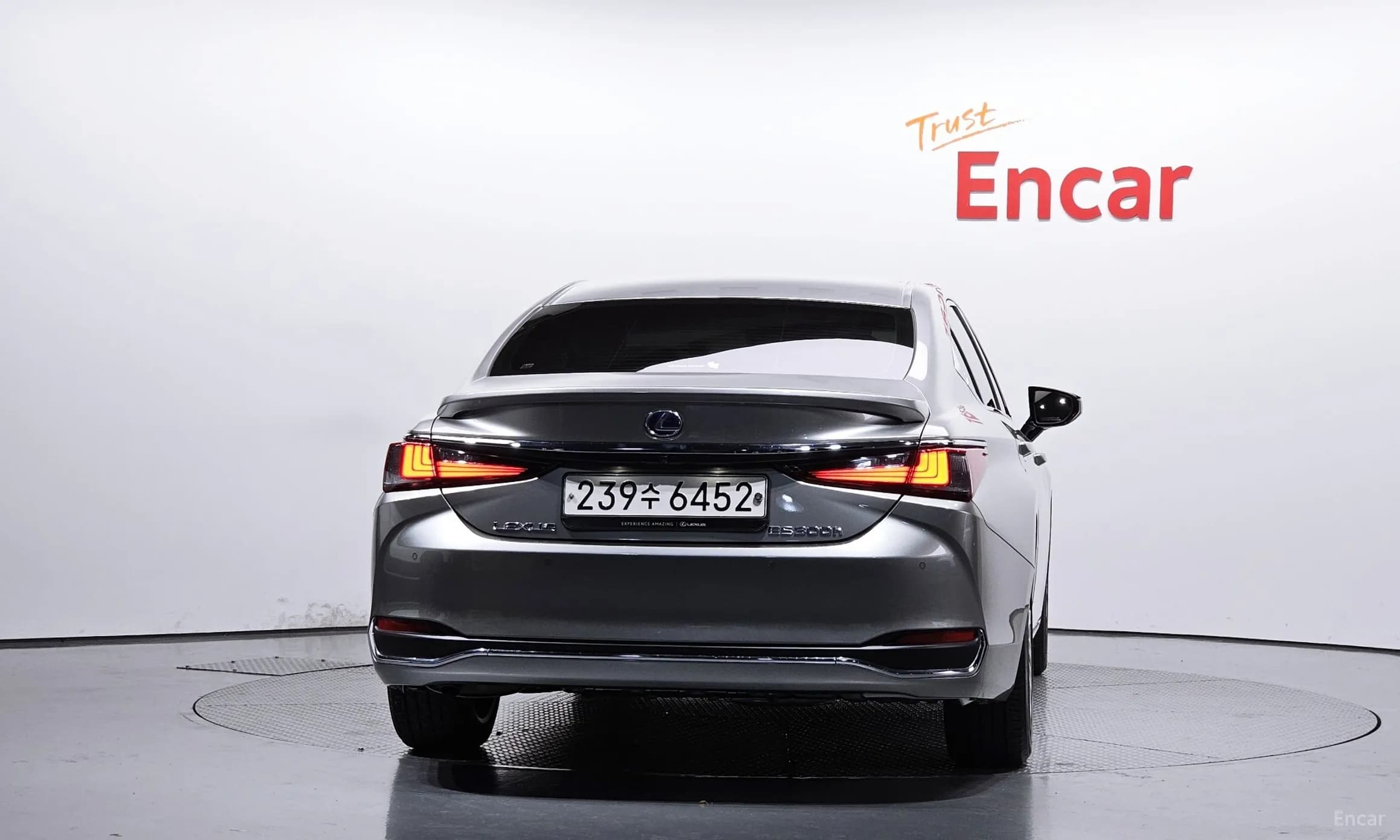 ES300h 7th Generation