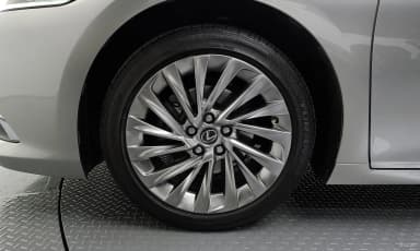 ES300h 7th Generation