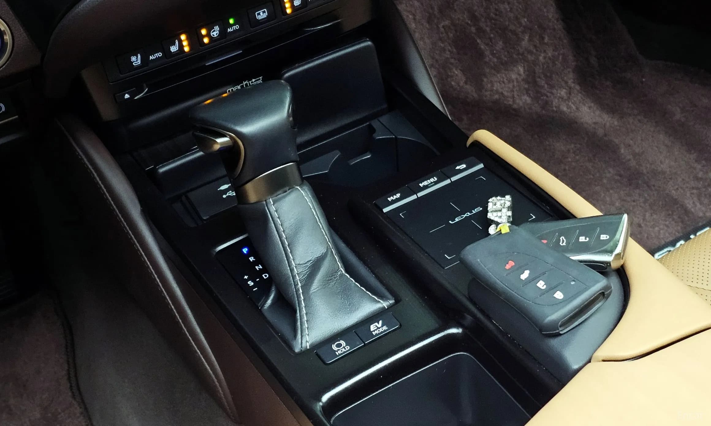 ES300h 7th Generation