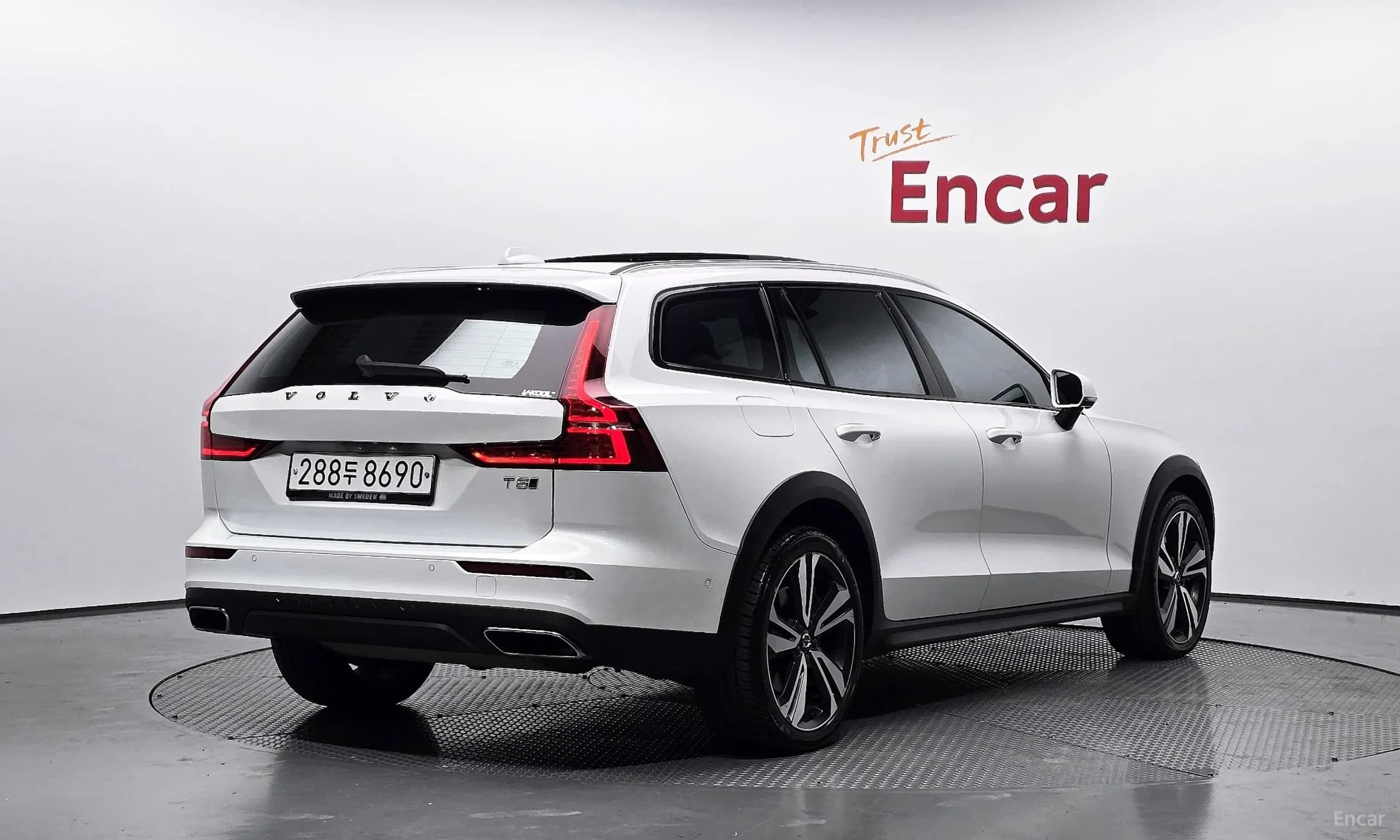 V60 Cross-Country 2nd Generation