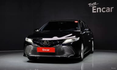 Camry (XV70)