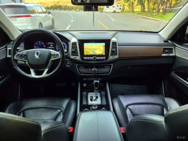 G4 Rexton