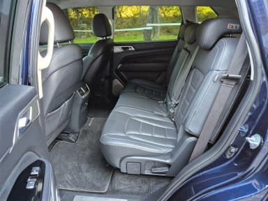 G4 Rexton