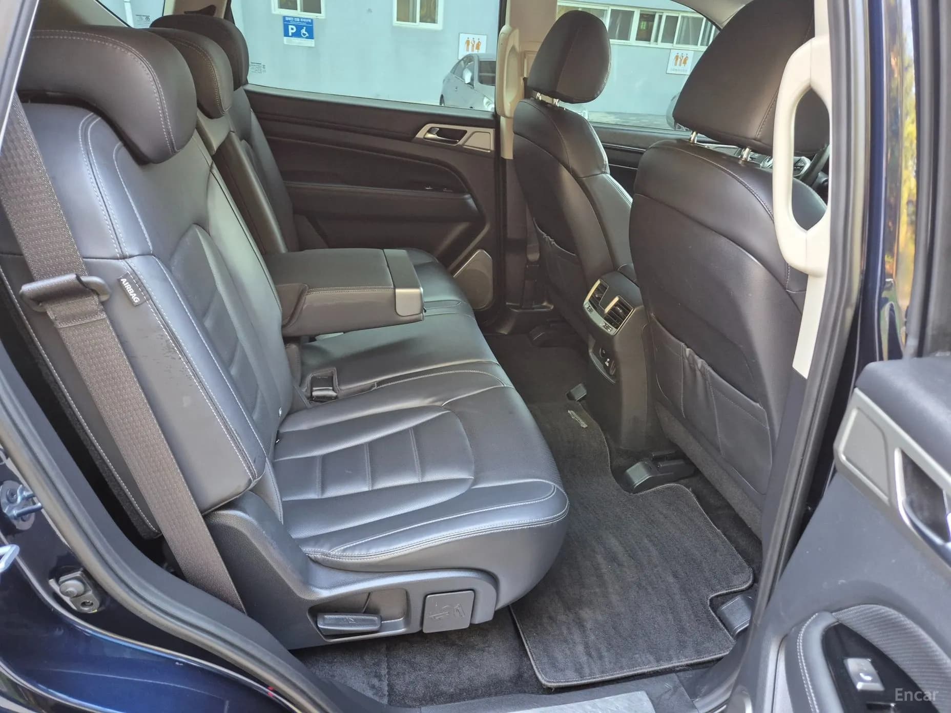 G4 Rexton