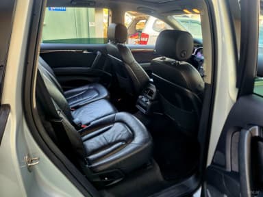Q7