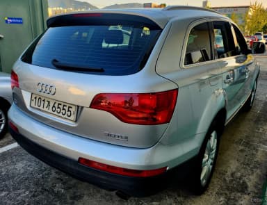 Q7
