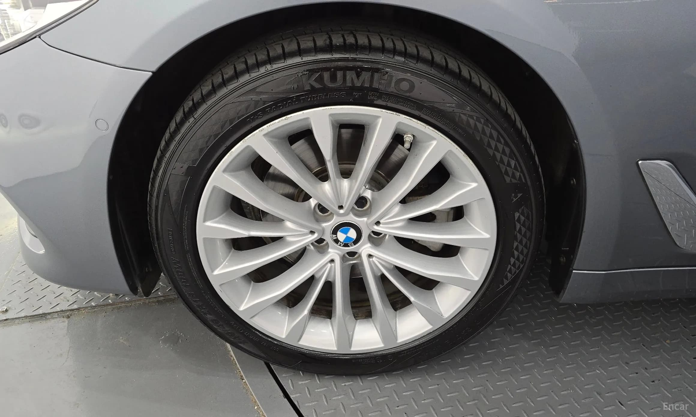 5 Series (G30)