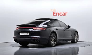 Panamera (971)