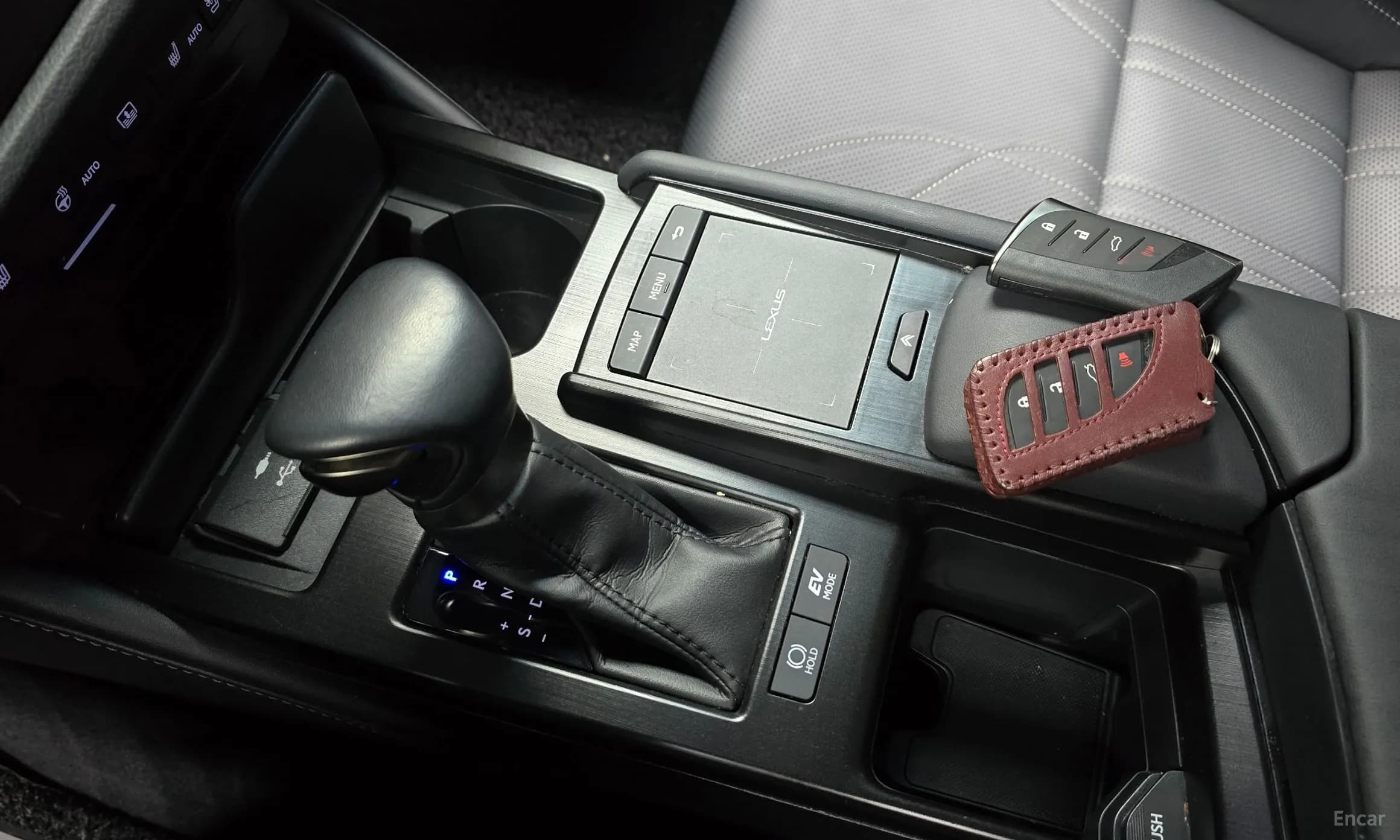 ES300h 7th Generation