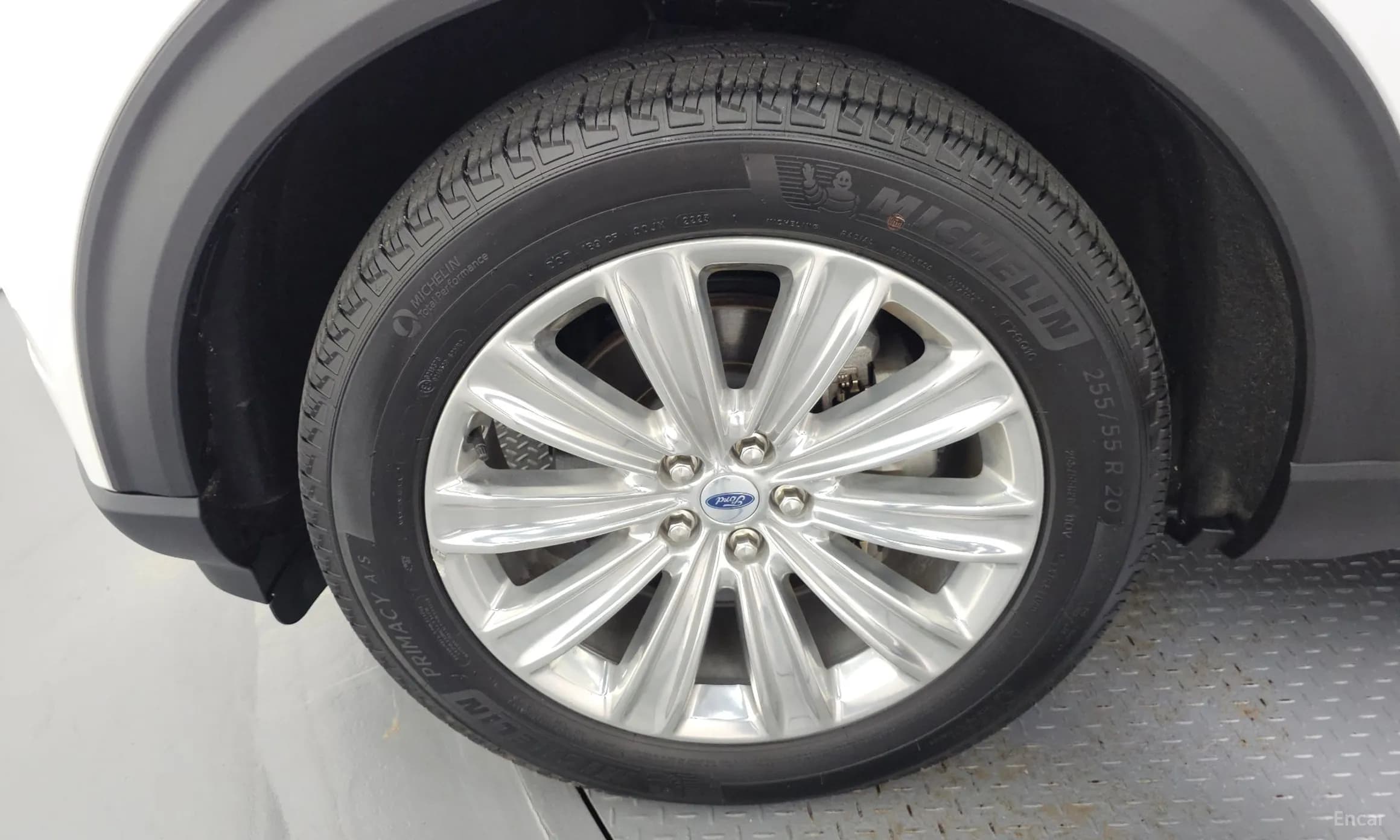 Explorer 6th Generation