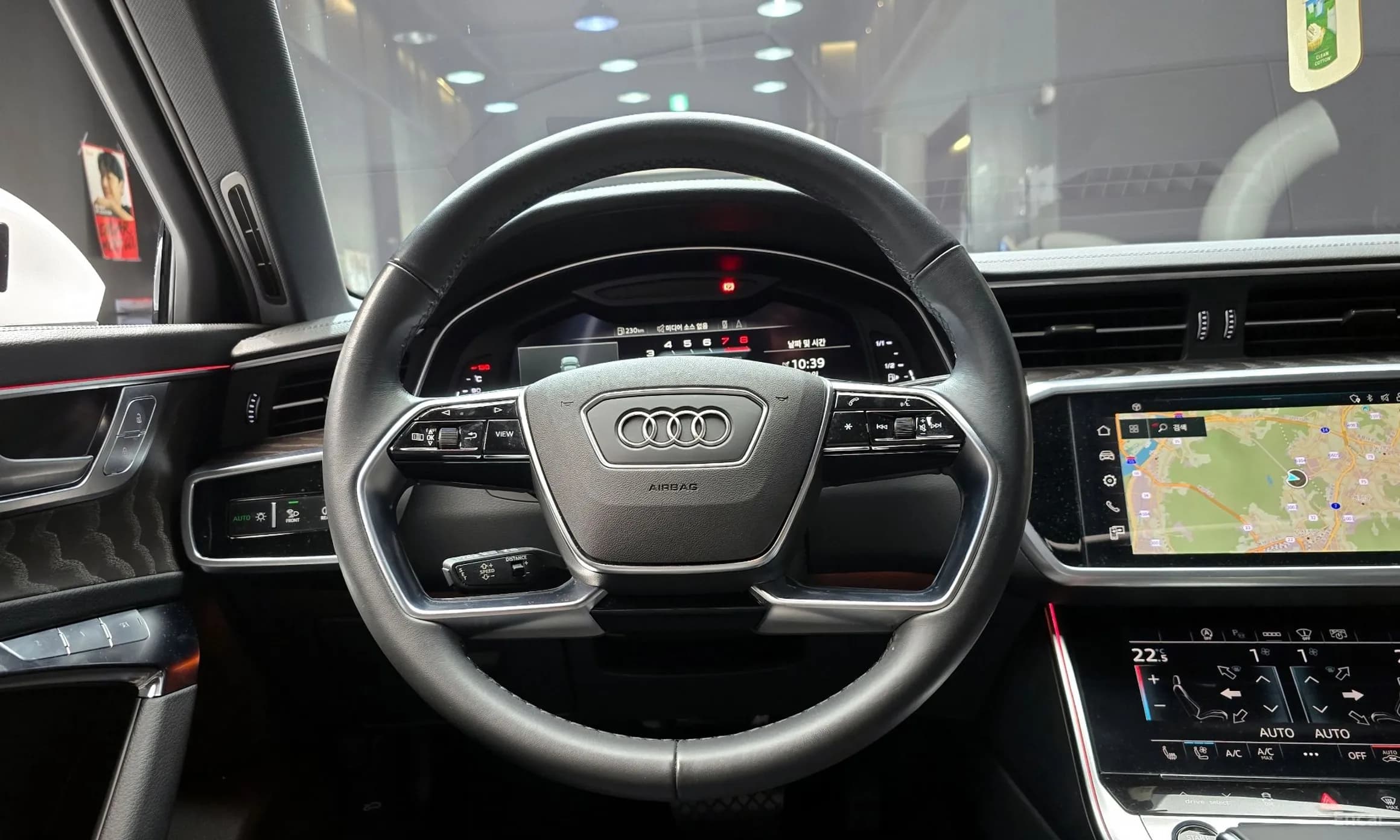 A6 (C8)