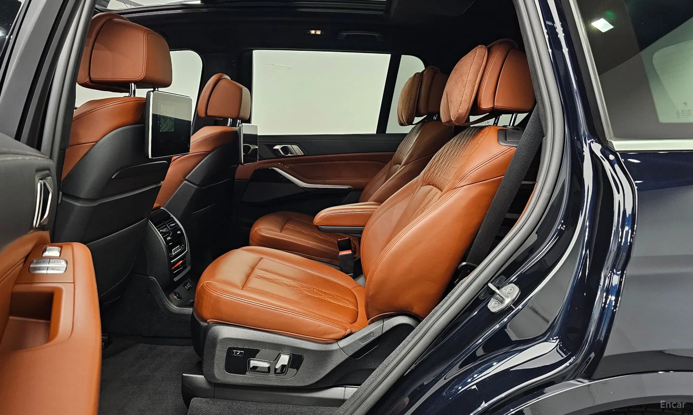 X7 (G07)