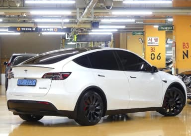 Model Y