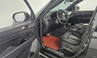 Rexton Sports Khan