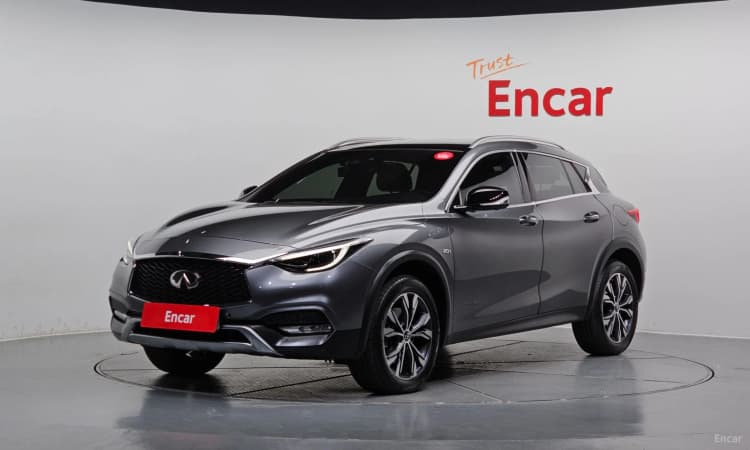 QX30