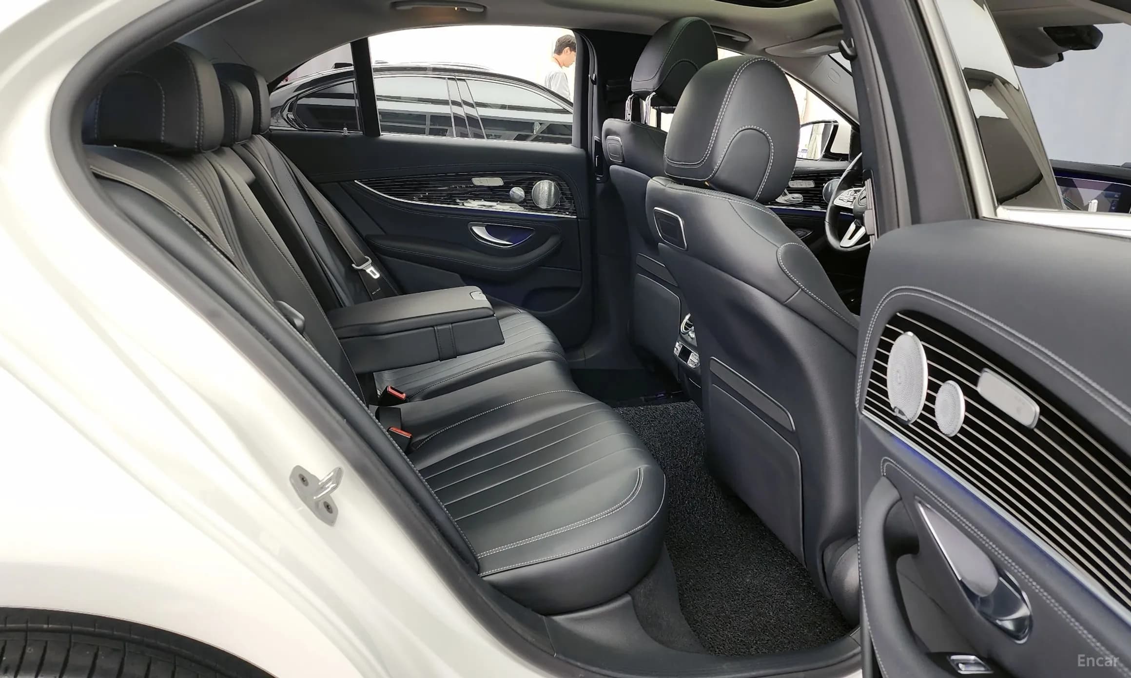 E-Class W213