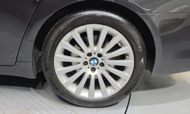7 Series (F01)