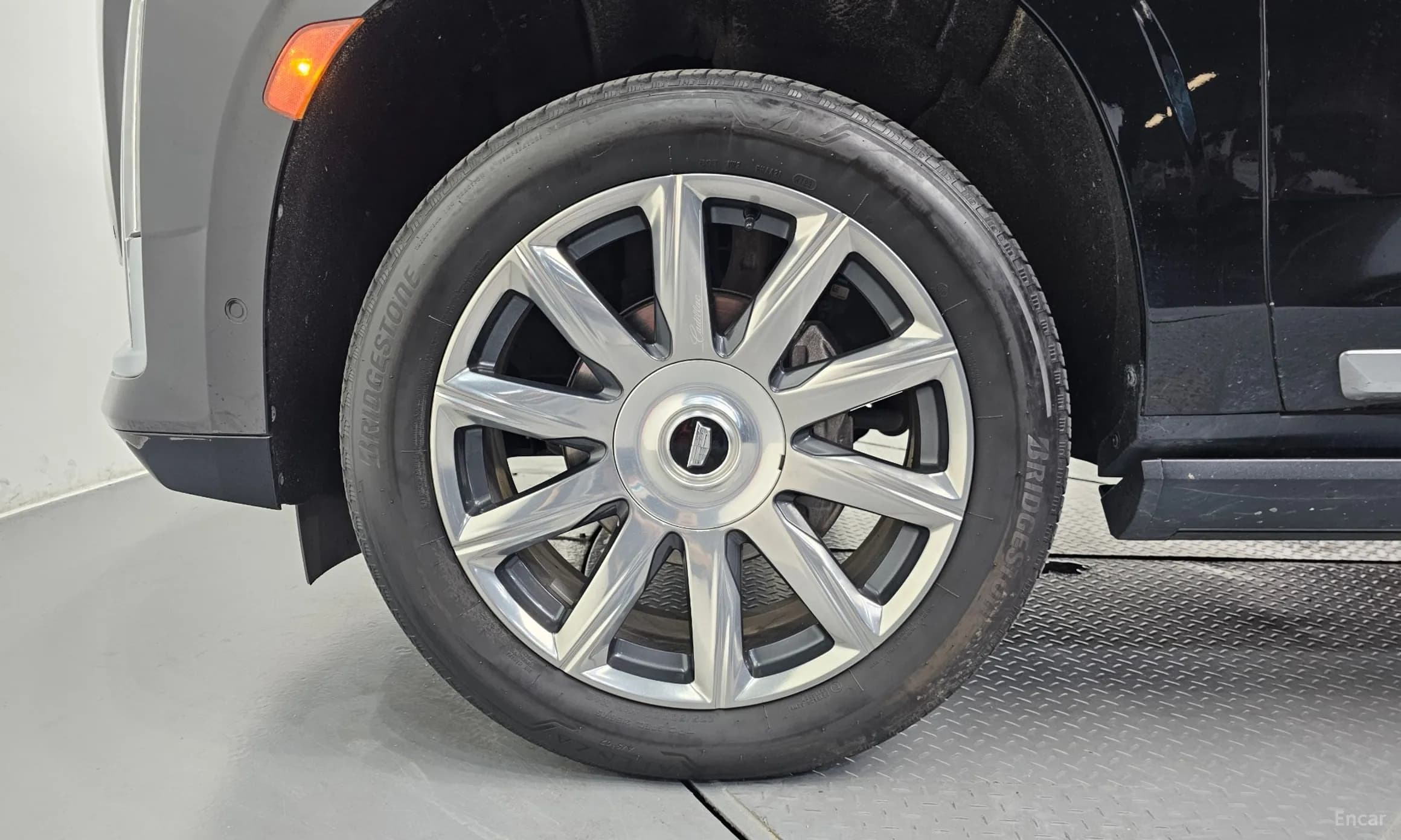 Escalade 5th Generation