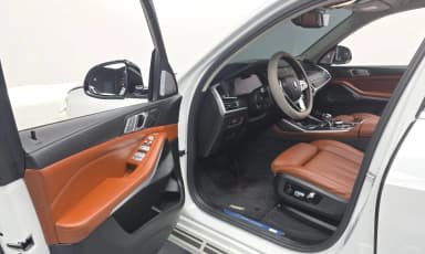 X7 (G07)