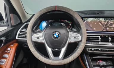 X7 (G07)