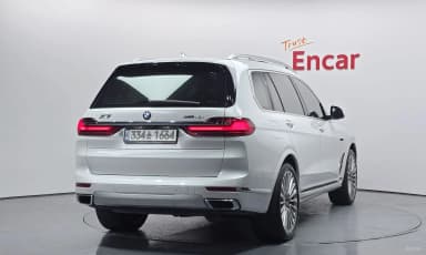 X7 (G07)