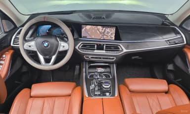 X7 (G07)