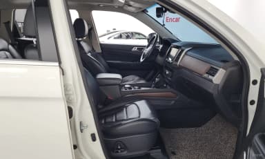 G4 Rexton