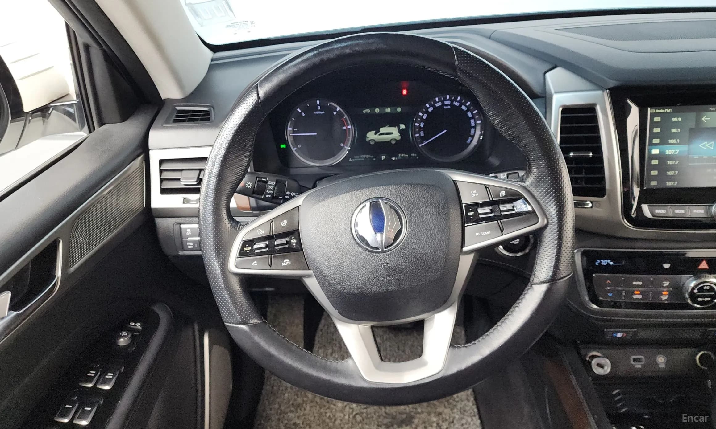 G4 Rexton