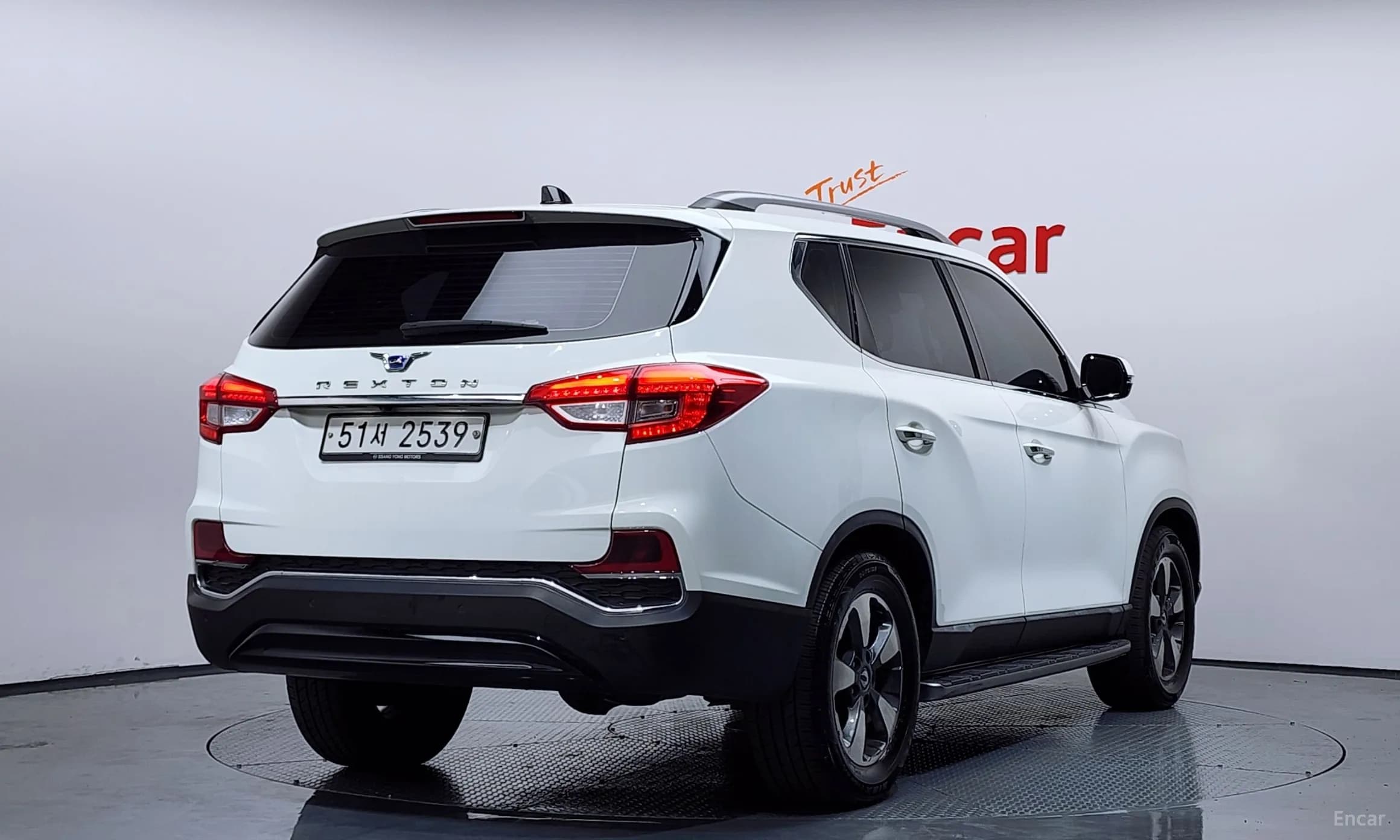 G4 Rexton