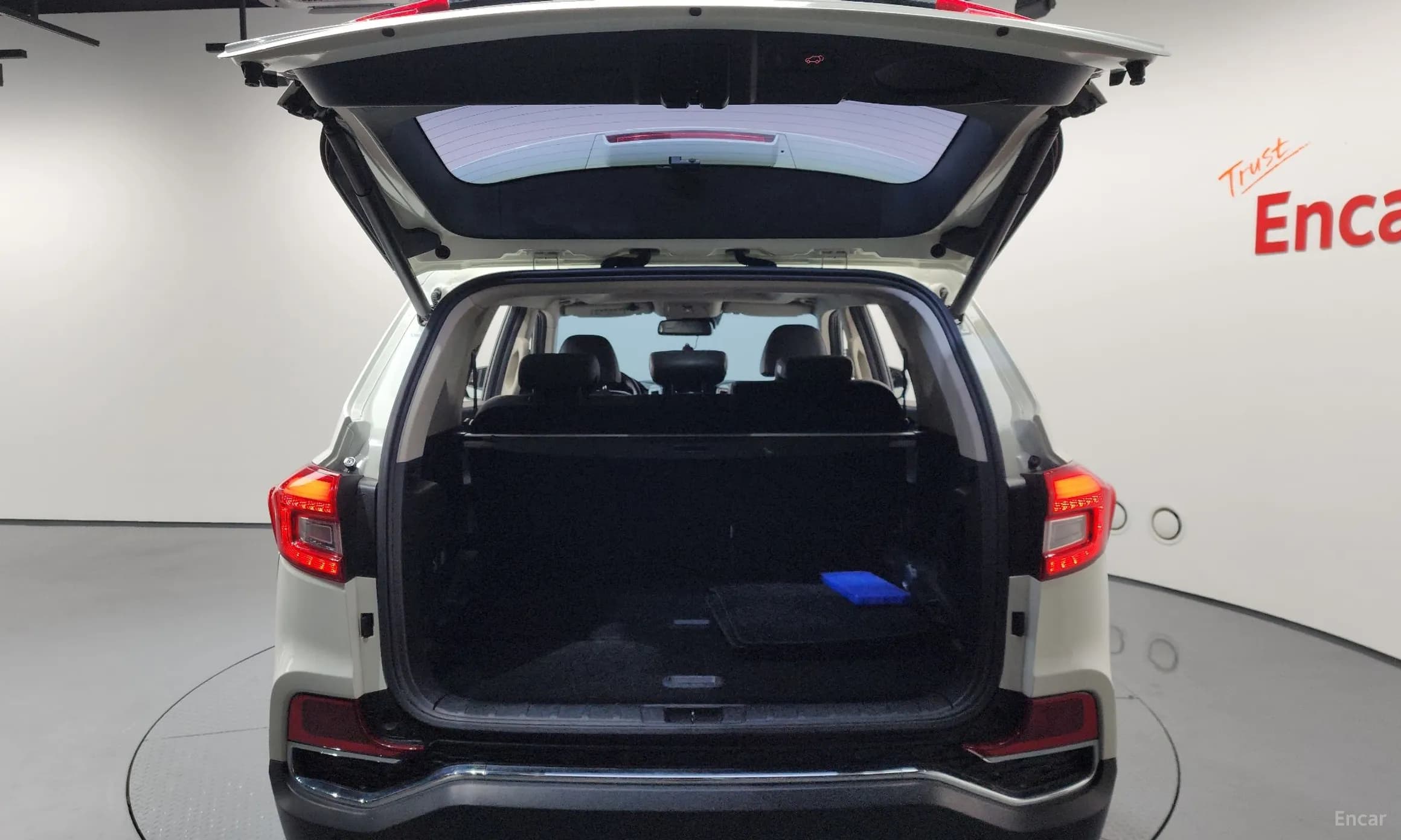 G4 Rexton