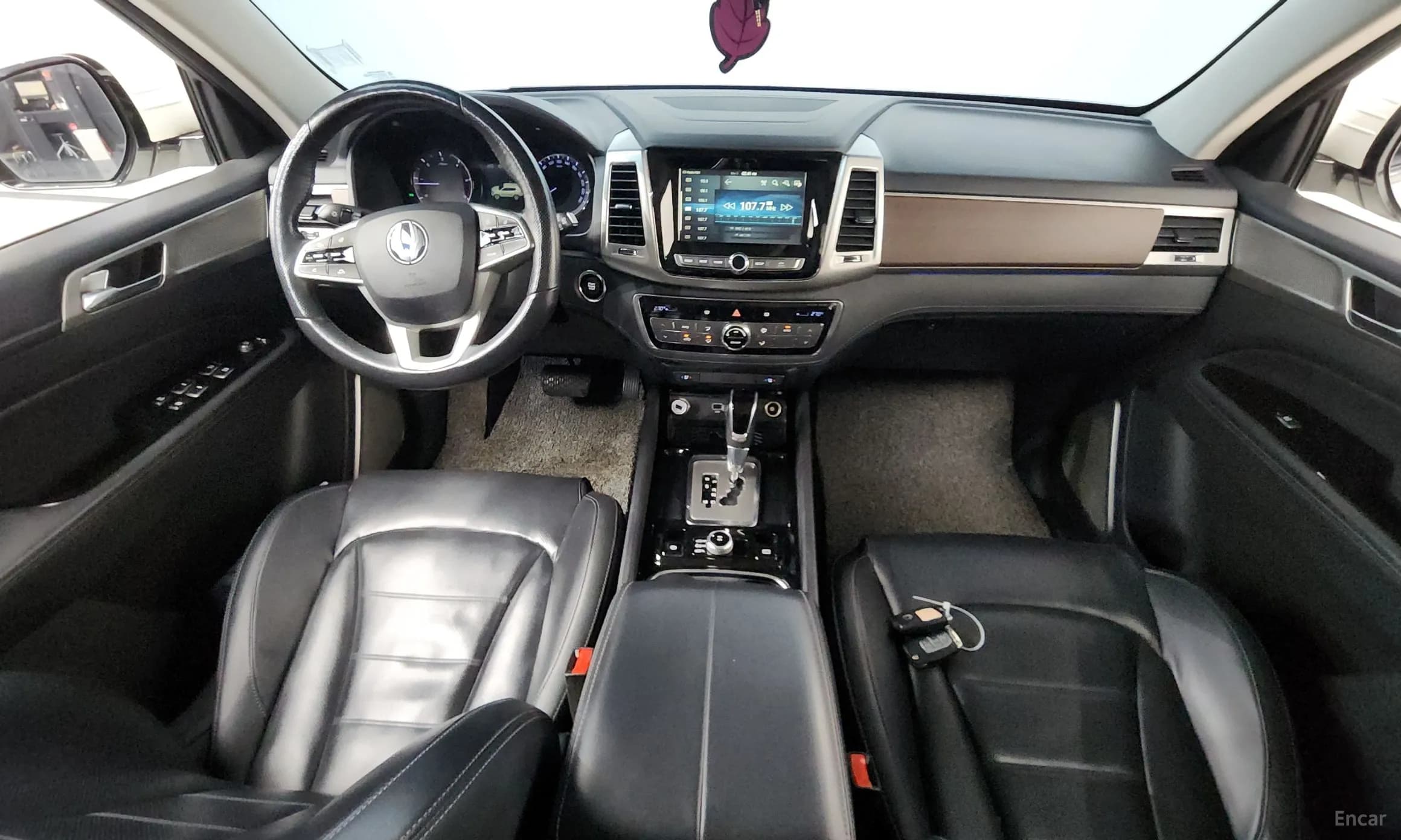 G4 Rexton