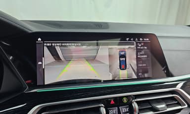 X7 (G07)