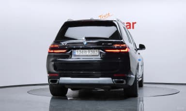 X7 (G07)
