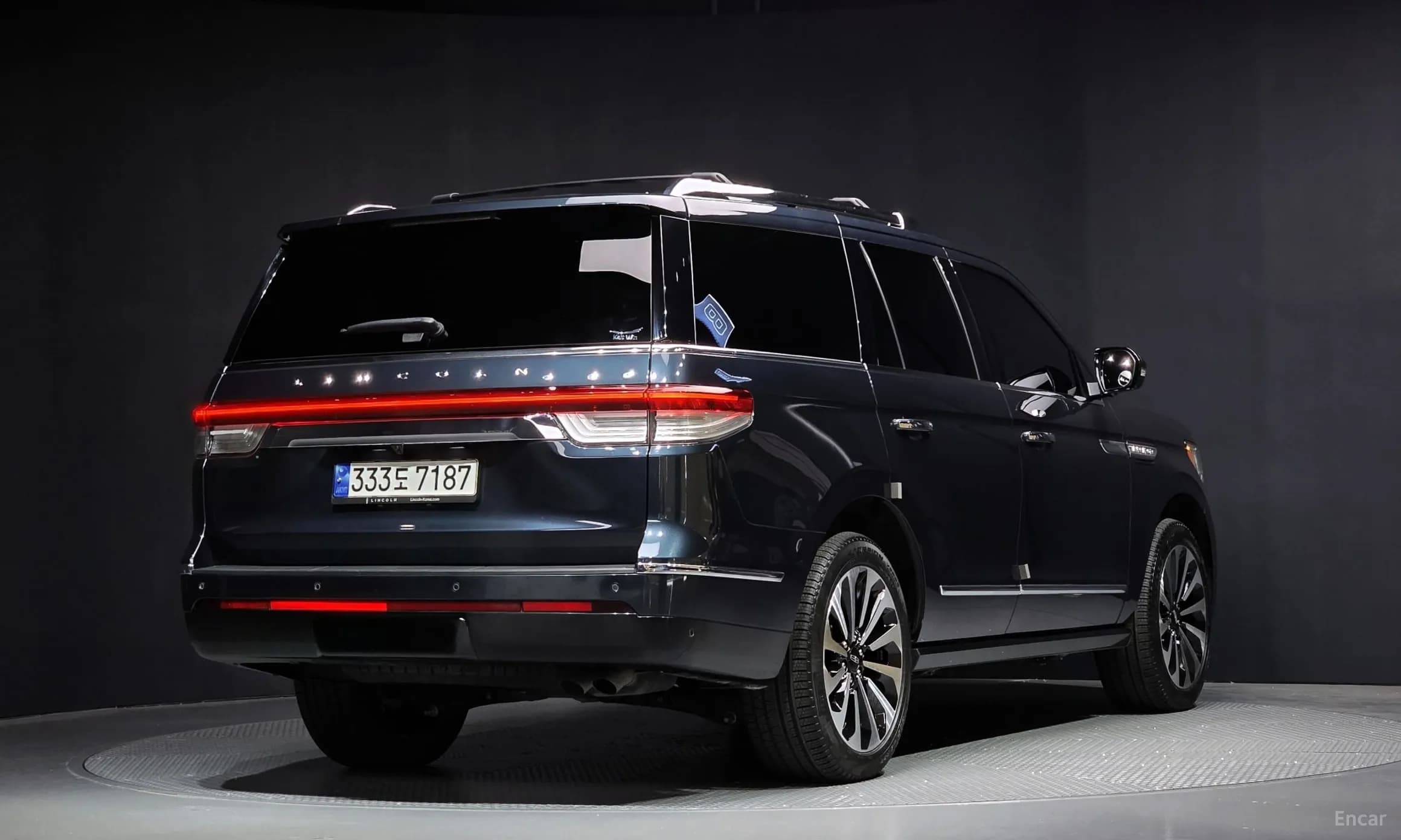 Navigator 4th generation