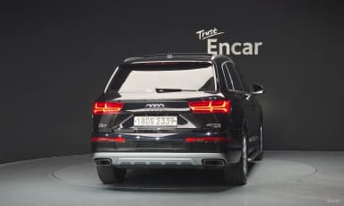 Q7 (4M)
