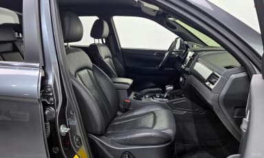 Rexton Sports Khan
