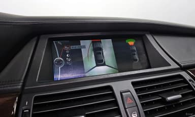 X6 (E71)