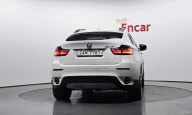 X6 (E71)