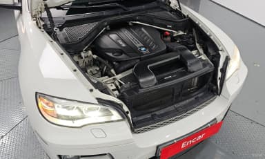 X6 (E71)